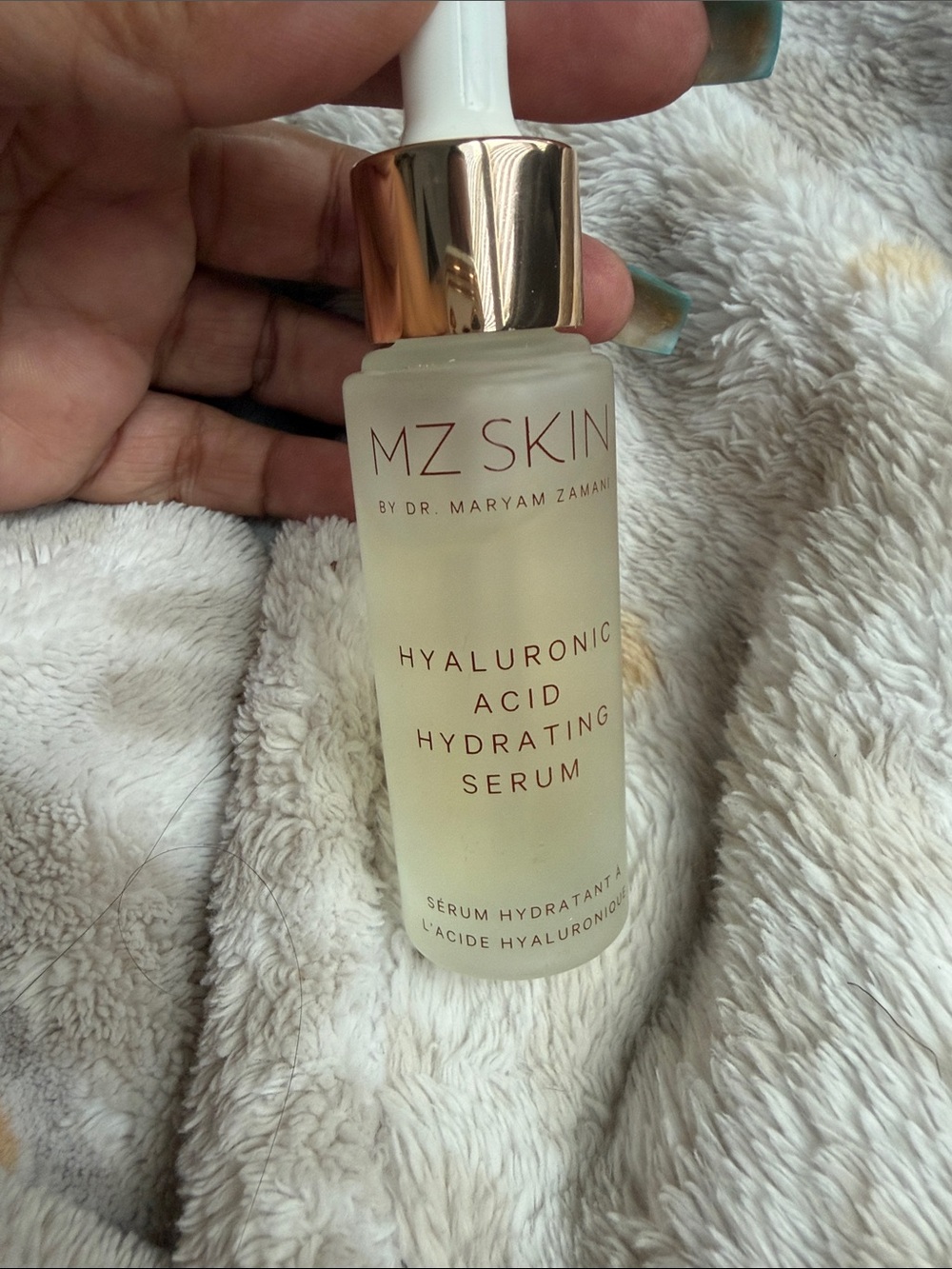 MZ Skin Hyaluronic Acid Hydrating Serum — Peach Pink - Picture 2 of 4